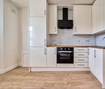3 bedroom maisonette to rent - Photo 3