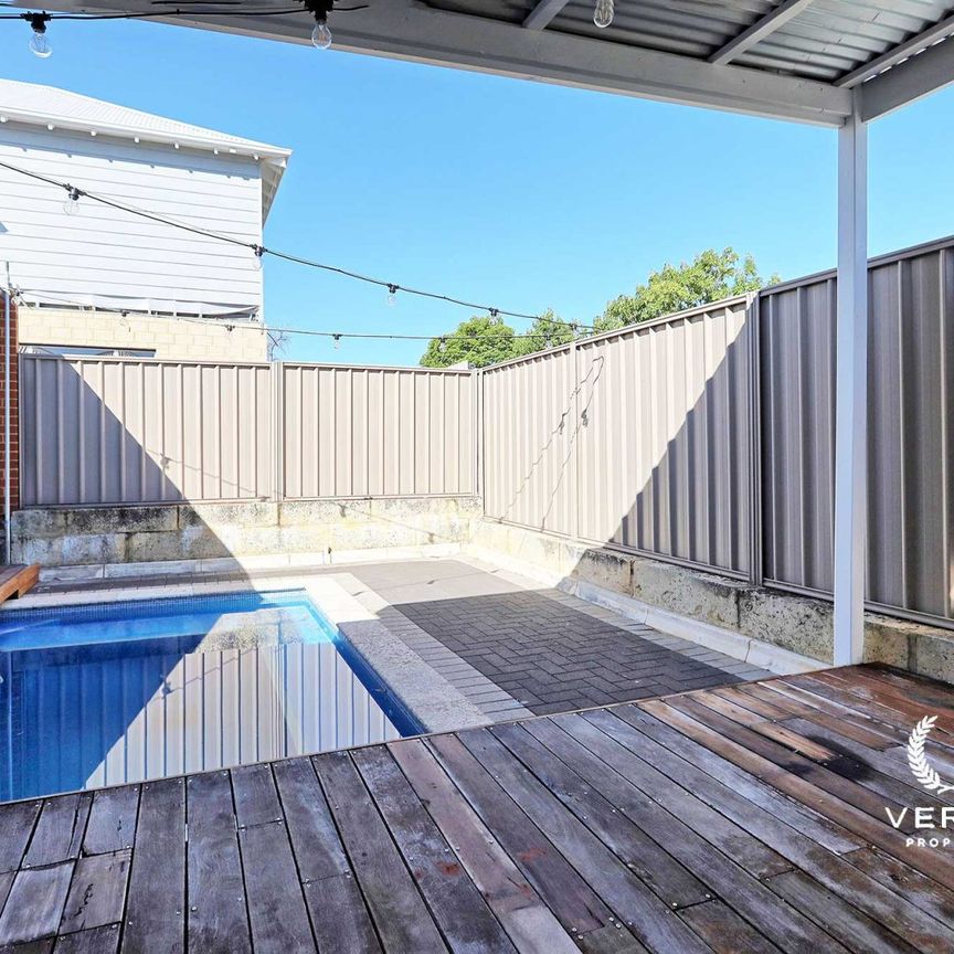 8A Esperance Street - Photo 1