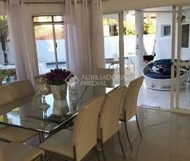 Casa com 4 quartos e 330m² para alugar em Jurerê, FLORIANÓPOLIS. - Photo 5