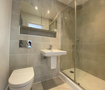 2 bedroom apartment to rent - Photo 6