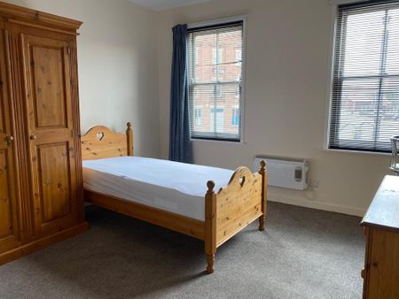 Apartment to rent - Photo 2