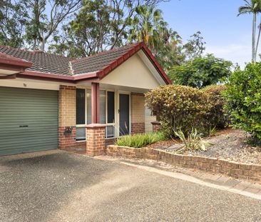 Single level townhome in friendly community - Photo 4
