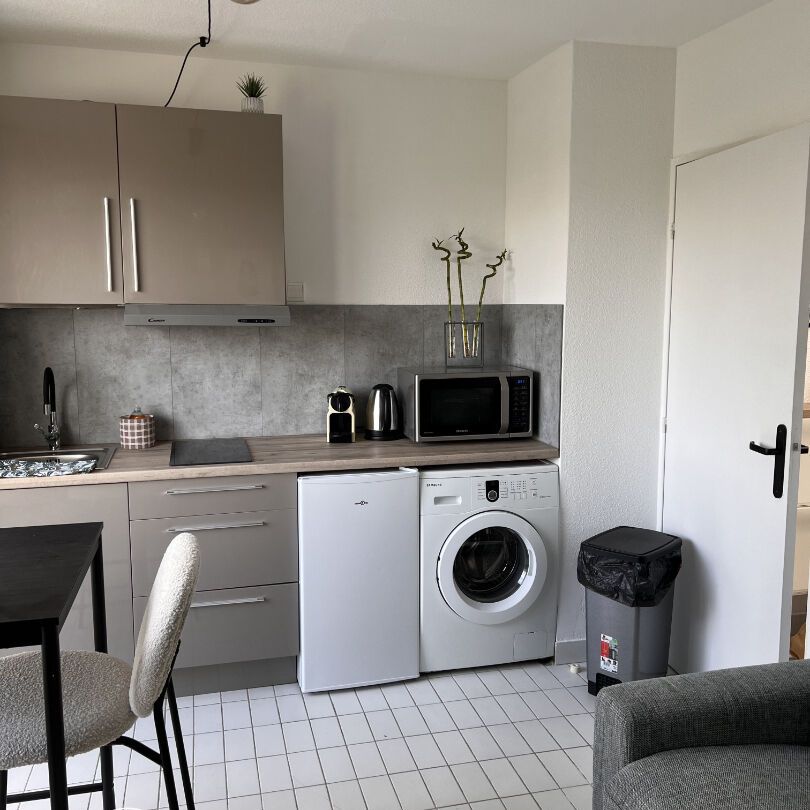 T2 meublé première ligne mer avec parking, - Photo 1