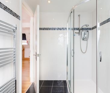 Room in a Shared Flat, Arngask Road, SE6 - Photo 4