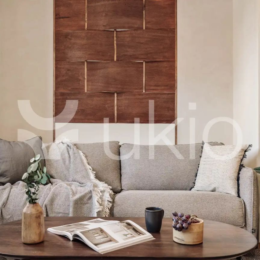 Apartamento de alquiler en Carrer del Duc, Barri Gòtic - Photo 1