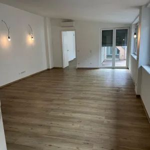 Dachterrassenwohnung Nähe Yppenplatz, klimatisiert - Photo 1