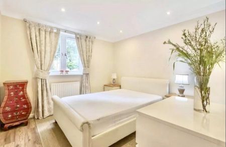 Room in a Shared Flat, Chiswick, W4 - Photo 2