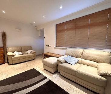 2 bedroom bungalow to rent - Photo 2