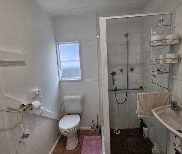 CBD Cottage - Photo 5