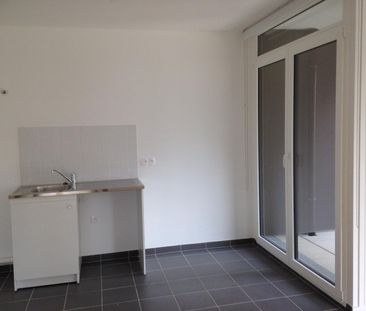 location Appartement T3 DE 58.4m² À ASNIERES - Photo 2