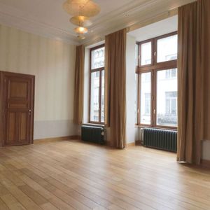 Appartement te huur in Brussel voor € 1.875 met 2 slaapkamers - Photo 3