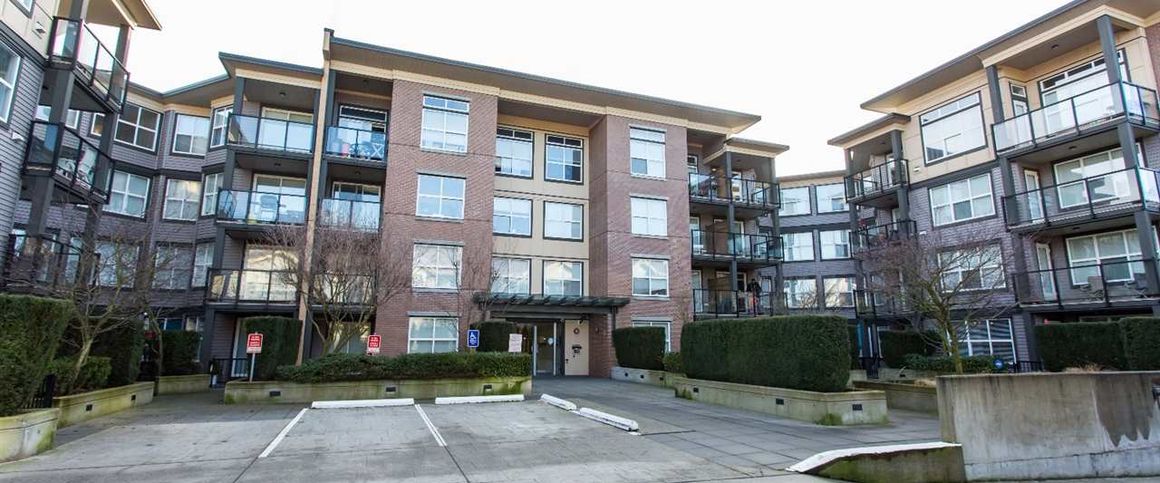 Rental 307-10707 139 - Photo 1