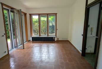 Pino torinese – Via Roma, appartamento con giardino