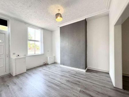 Central Street, St Helens, WA10 - Photo 3