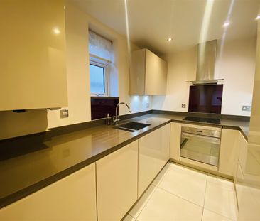 2 bed flat to rent in Finch Lane, Bushey, WD23 - Photo 6