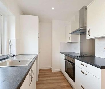 High Street Bognor Regis, PO21 - Photo 5