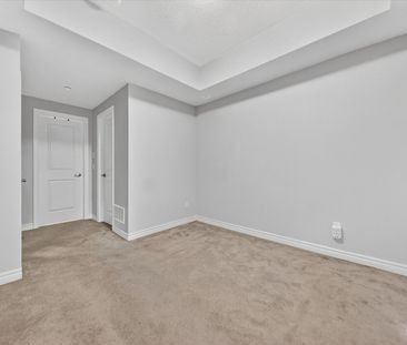 For Lease - 349 Wheat Boom Drive Unit# 124, Oakville, Ontario - Photo 3