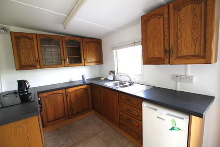 3 Filterbeds Road, Ballinderry Upper, Lisburn, BT28 2NY - Photo 2