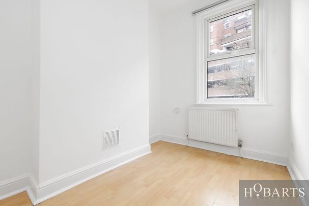 4 bedroom terraced house to rent - Photo 1