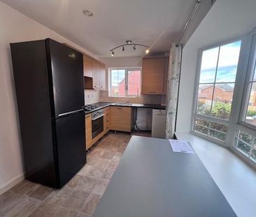 2 bedroom townhouse to rent - Photo 2