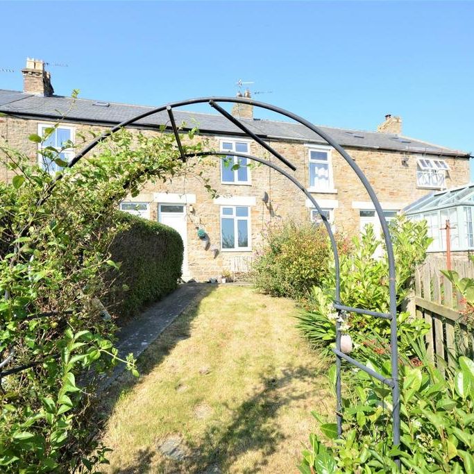 2 bedroom house to rent - Photo 1