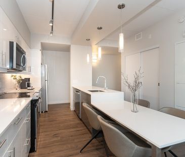 Pioneer Avenue - Photo 6