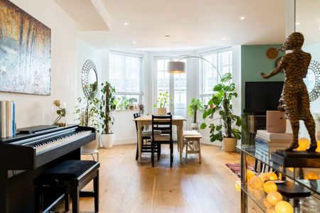 2 Bed Flat, Dixon Butler Mews, W9 - Photo 4