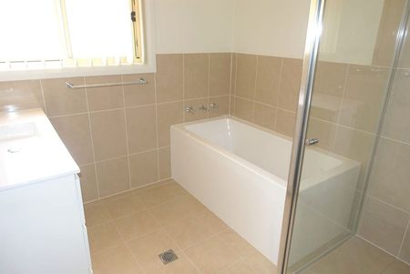 2/13 New Dapto Road - Photo 2