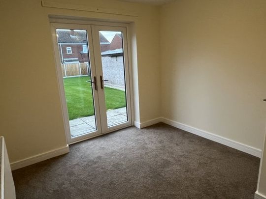 Richmond Drive, Askern - Photo 1