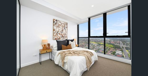 Elevated & Modern Two Bedroom Apartment in Central Liverpool - Photo 1