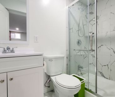 For Lease - 1 Claircrest Road, Markham, Ontario - Photo 2