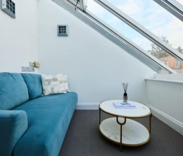 5 bedroom terraced house to rent - Photo 6