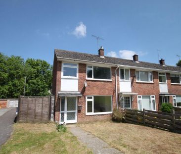 3 bedroom end of terrace house to rent - Photo 5