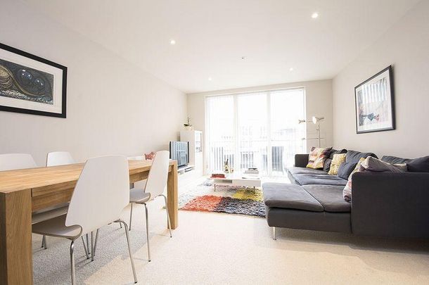 1 bedroom flat to rent - Photo 1