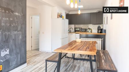 madrid, Community of Madrid 28016 - Photo 3