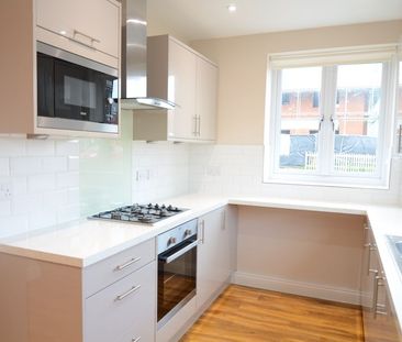 2 bedroom apartment to rent - Photo 3