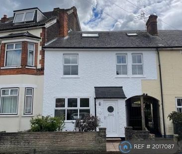 4 bedroom terraced house to rent - Photo 1