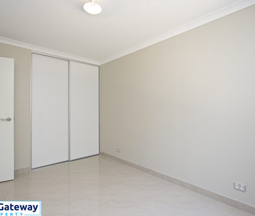 4 Massicot Road, BANJUP WA 6164 - Photo 3