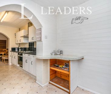 2 bedroom house to rent Gordon Road, Fareham, PO16 - Photo 6