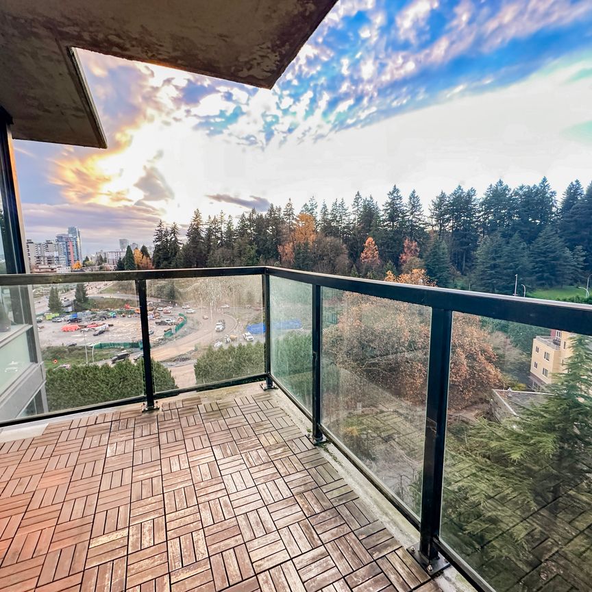 Bright 2 Bedroom Condo In Victoria Hill With Ac & Underground Parking - Photo 1