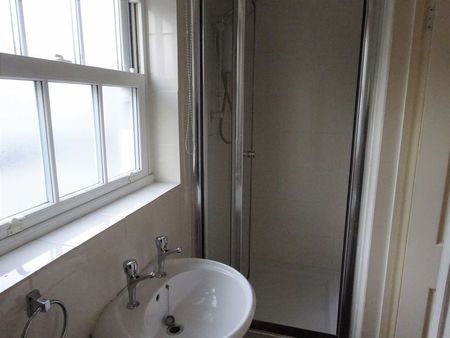 St. Pancras, Chichester - Photo 5