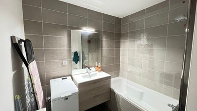 Location Appartement 3 pièces 59m² TOULON 83100 - Photo 4