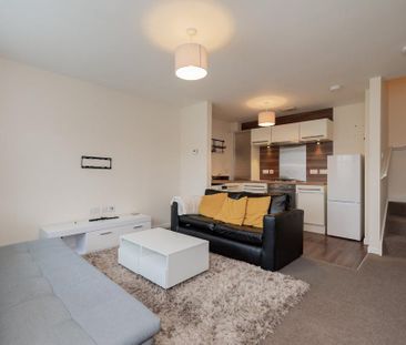 2 bedroom terraced house to rent - Photo 1