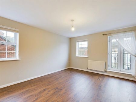 2 bedroom apartment to rent - Photo 2