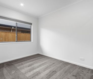 5 Ferris Avenue, 4125, Park Ridge Qld - Photo 6