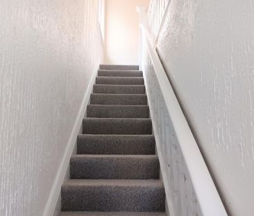 3 bedroom flat to rent - Photo 5