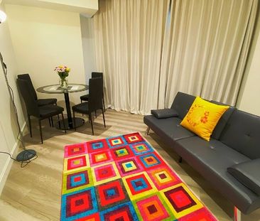 Studio Flat, Marsh Wall, E22 - Photo 6