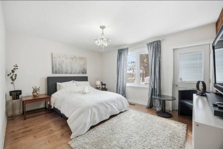 For Lease - 200 Maxome Avenue, Toronto, Ontario - Photo 3