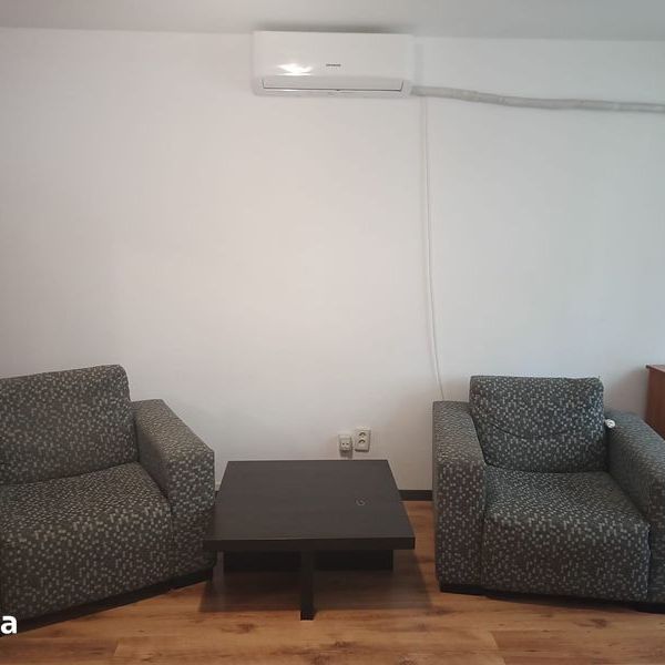 De inchiriat ap. 2 camere, Oradea, zona Fac. Medicina - Fotografie 1