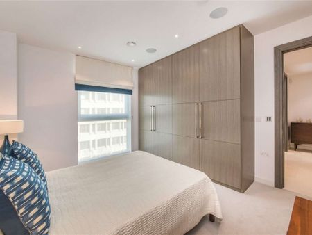 Exceptional 2 bedroom, 2 bathroom 5th floor apartment with private balcony, parking and 24/7 concierge. Wellington House is highly desirable, set just 0.2 miles from St. James Park. - Photo 4